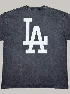 Los Angeles LA Logo Graphic Tee - ‘Mr. 1 of a kind’ • Size XL • nwot